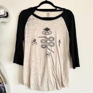 Super Soft Graphic Tee Long Sleeve